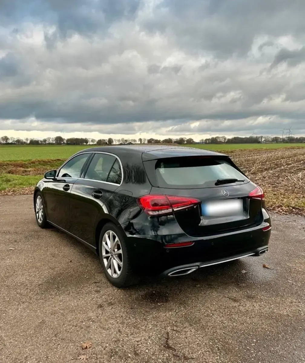 Gebraucht Mercedes A220 190 PS (139 kW) 2018 Weiß Kleinwagen
