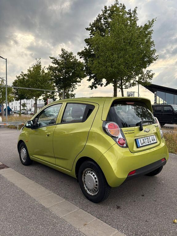 Gebraucht Chevrolet Spark LS 68 PS (50 kW) 2011 Grün Kleinwagen