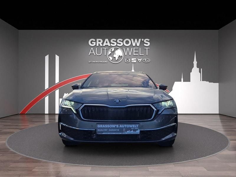 Gebraucht Skoda Octavia Selection 150 PS (110 kW) 2025 Graphite grey Kombi