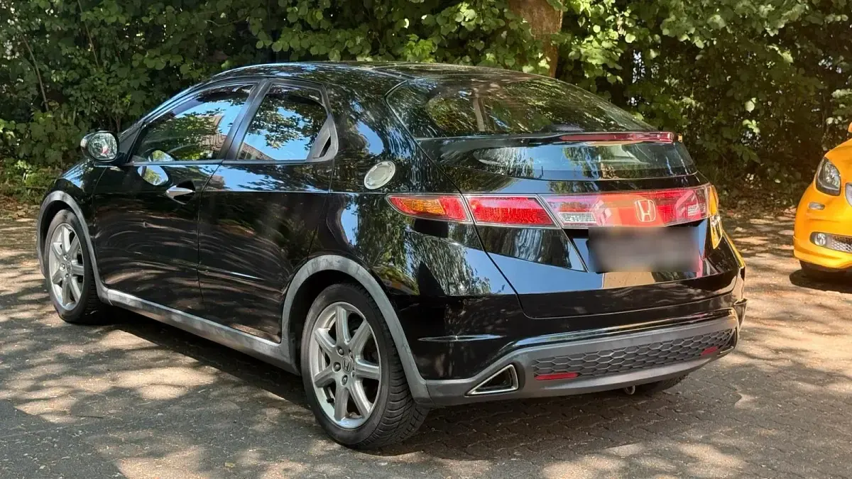 Gebraucht Honda Civic 140 PS (102 kW) 2006 Schwarz Limousine