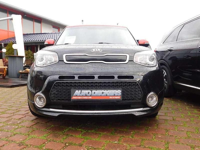 Gebraucht Kia Soul 132 PS (97 kW) 2015 Cassisschwarz SUV