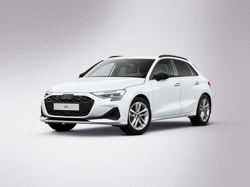Gletscherweiß metallic Neu 2025 Audi A3 Advanced Limousine | 34.990 € (Teuer) - Bild 1/3