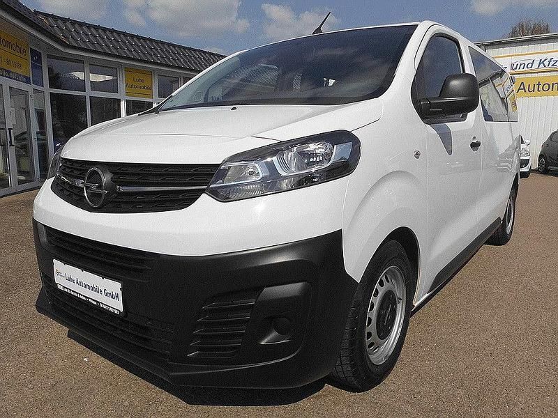 Gebraucht Opel Vivaro 120 PS (88 kW) 2023 Weiß Van / Kleinbus