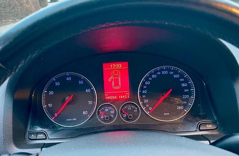 Gebraucht VW Golf 115 PS (84 kW) 2005 Blau Coupé