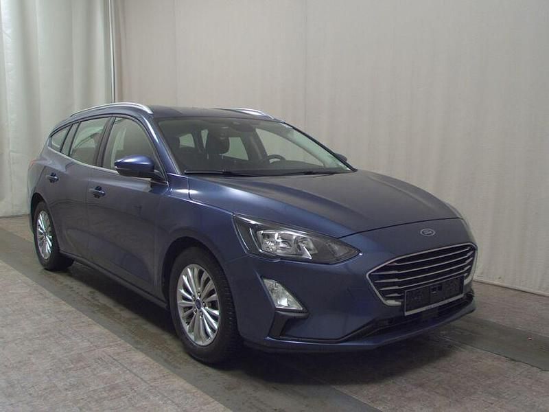 Gebraucht Ford Focus Titanium 125 PS (91 kW) 2021 Chroma blau metallic Kombi