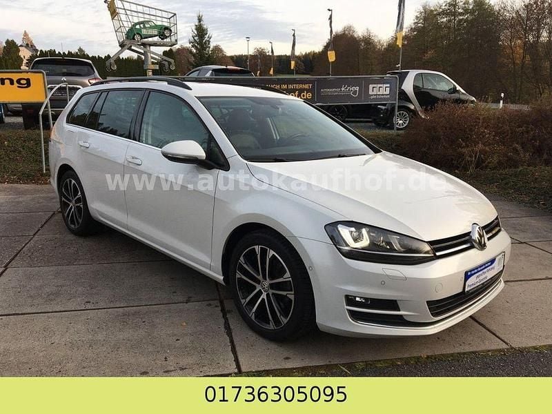 Weiß Gebraucht 2015 VW Golf VII Highline Kombi | 14.990 € (Teuer) - Bild 1/4