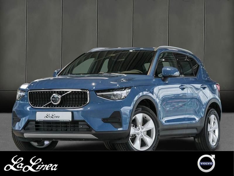 Gebraucht Volvo XC40 Core 163 PS (119 kW) 2025 Blau SUV