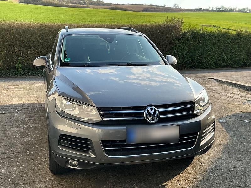 Gebraucht VW Touareg 245 PS (180 kW) 2013 Grau SUV