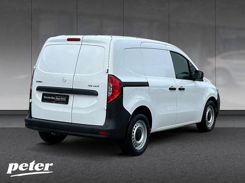 Gebraucht Mercedes Citan 112 116 PS (85 kW) 2023 Weiß Van / Kleinbus