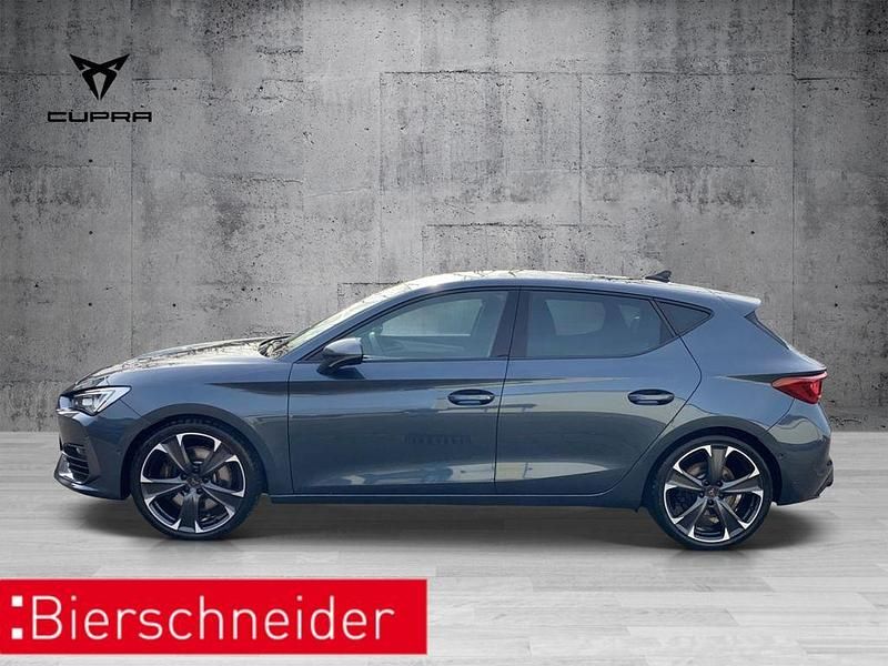 Gebraucht Cupra Leon VZ1 300 PS (220 kW) 2023 Grau Limousine
