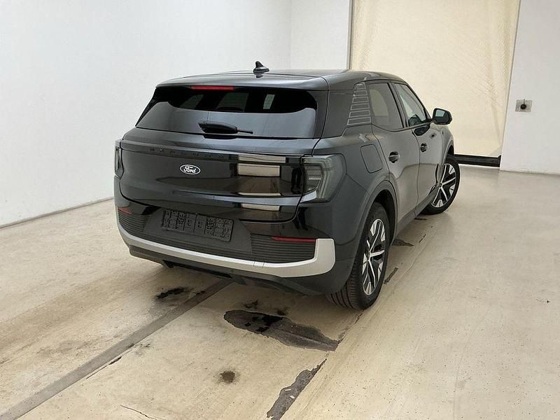 Używany Ford Explorer 250 kW (340 KM) 2025 Czarny SUV