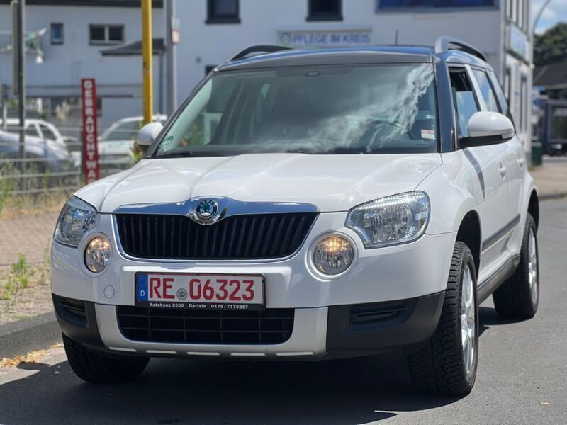 Weiß Gebraucht 2012 Skoda Yeti Plus Edition SUV | 4.999 € (Superpreis) - Bild 1/4