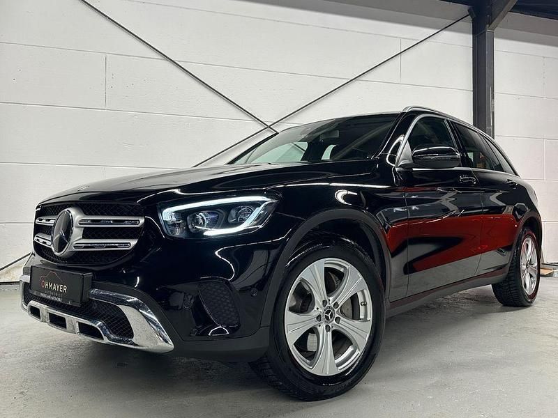 Gebraucht Mercedes GLC200 197 PS (144 kW) 2020 Schwarz SUV