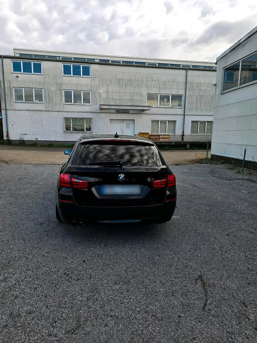 Usata BMW 520 184 CV (135 kW) 2012 Nero Station wagon