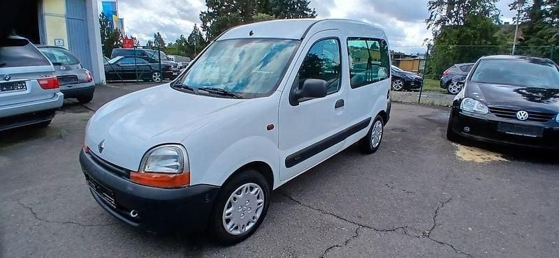 Weiß Gebraucht 2002 Renault Kangoo Van / Kleinbus | 3.500 € (Etwas zu teuer) - Bild 1/4