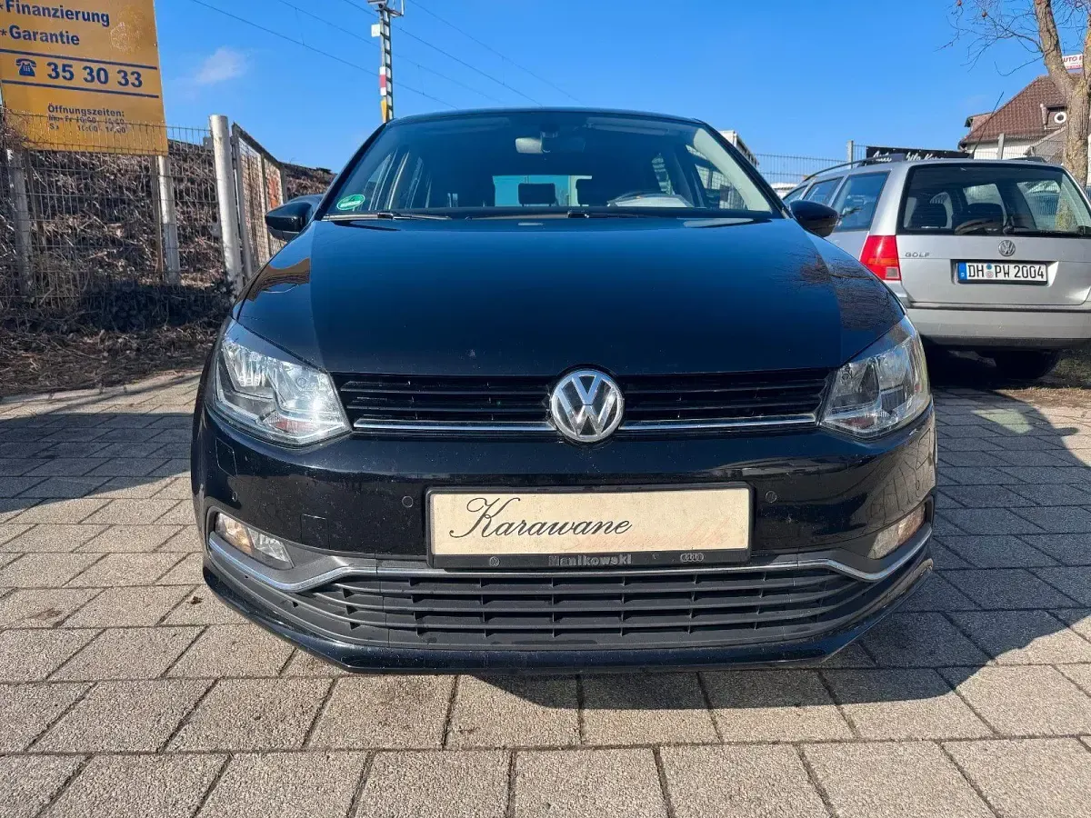 Gebraucht VW Polo Sound 90 PS (66 kW) 2017 Schwarz Kleinwagen
