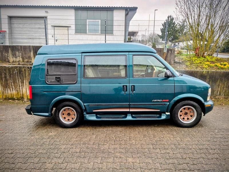 Gebraucht Chevrolet Astro 190 PS (139 kW) 1996 Grün Van / Kleinbus