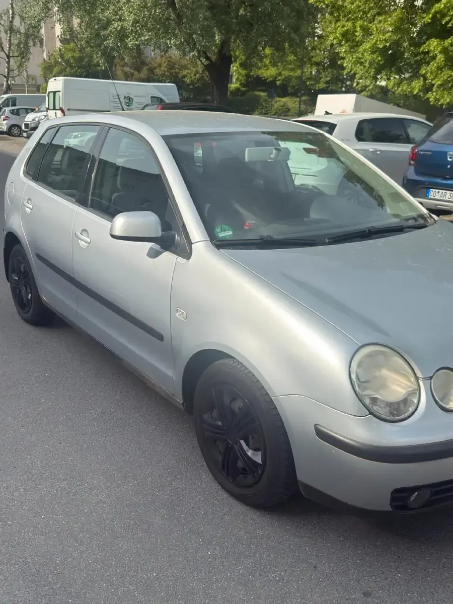 Używany VW Polo 2002 Szary Hatchback