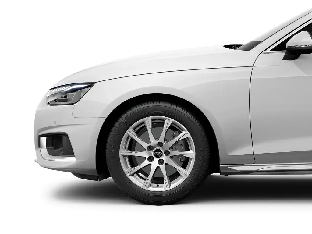 Gebraucht Audi A4 Advanced Plus 163 PS (119 kW) 2024 Arkonaweiß Kombi