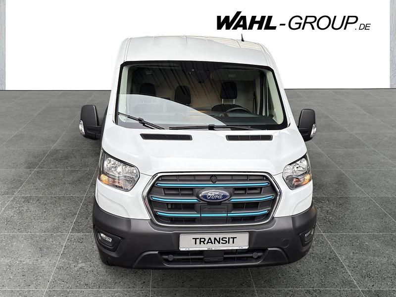 Gebraucht Ford Transit 134 kW (183 PS) 2022 Weiß Van