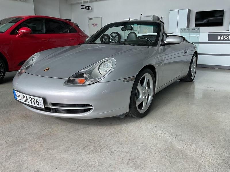 Silber Gebraucht 1999 Porsche 911 Carrera Cabriolet Cabrio | 33.997 € (Teuer) - Bild 1/4