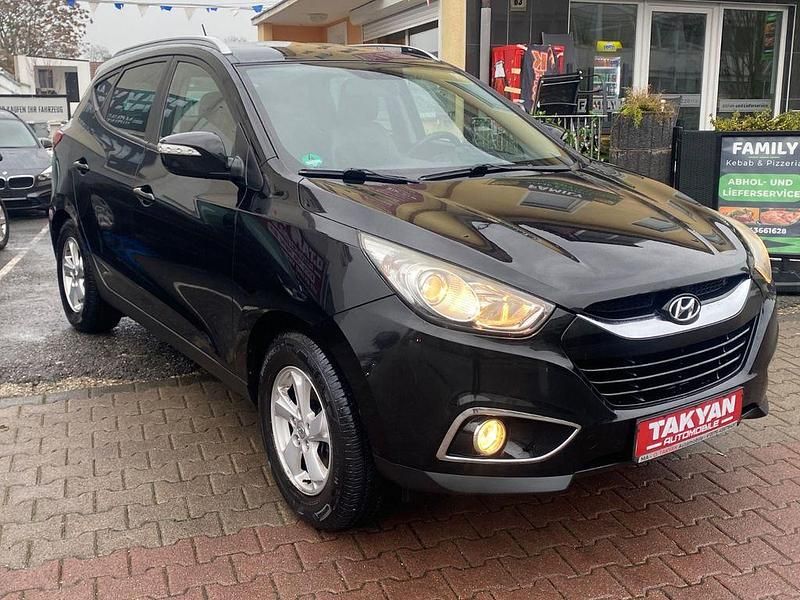 Gebraucht Hyundai ix35 Comfort 136 PS (100 kW) 2011 Schwarz SUV