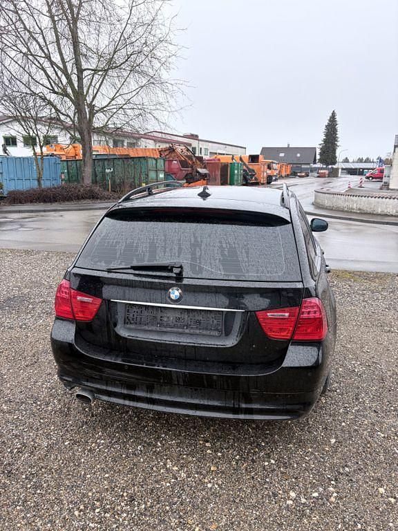 Gebraucht BMW 320 M Sport 177 PS (130 kW) 2008 Schwarz Kombi
