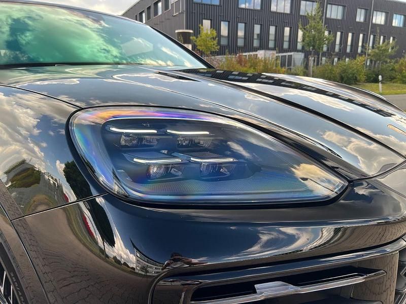 Gebraucht Porsche Cayenne S 475 PS (349 kW) 2024 Schwarz SUV