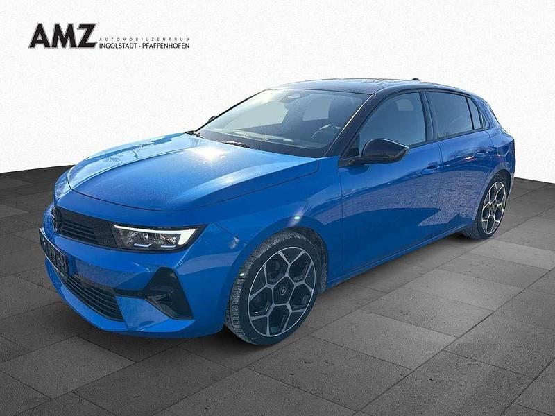 Gebraucht Opel Astra Ultimate 131 PS (96 kW) 2024 Blau/typ aussenverkleidung metallic drei (metallic) Limousine