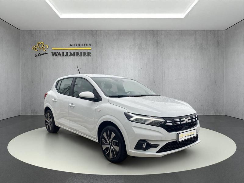 Gebraucht Dacia Sandero Expression 91 PS (66 kW) 2025 Weiß Limousine