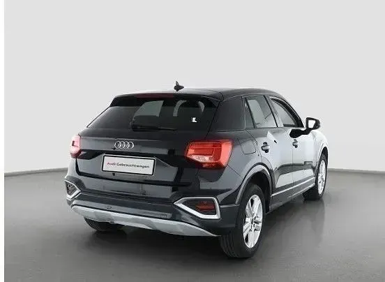 Gebraucht Audi Q2 Advanced Plus 116 PS (85 kW) 2025 Mythosschwarz metallic SUV