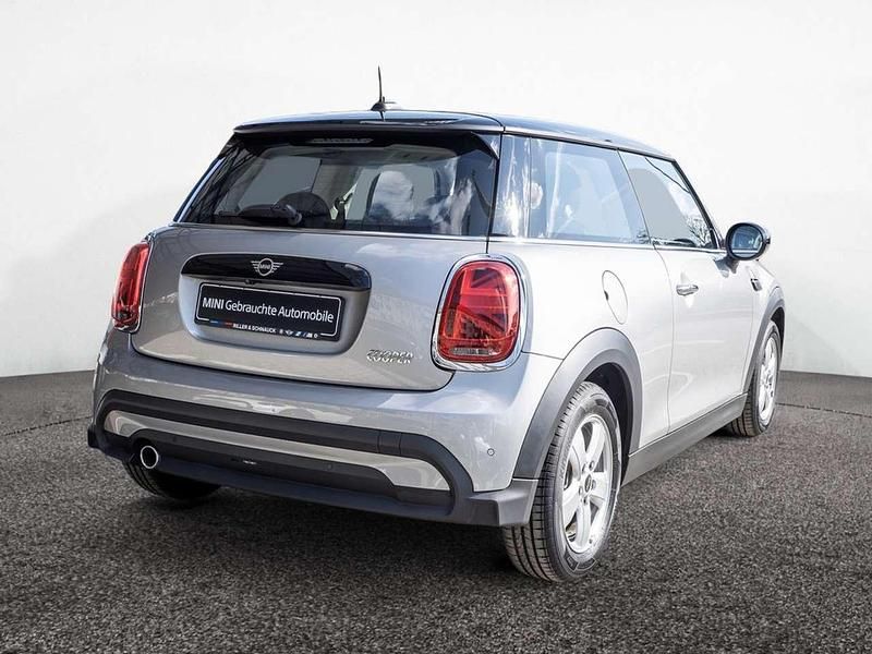 Gebraucht Mini Cooper 136 PS (100 kW) 2023 Silber Kleinwagen