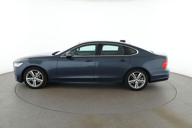 Gebraucht Volvo S90 Momentum 190 PS (139 kW) 2019 Blau Limousine