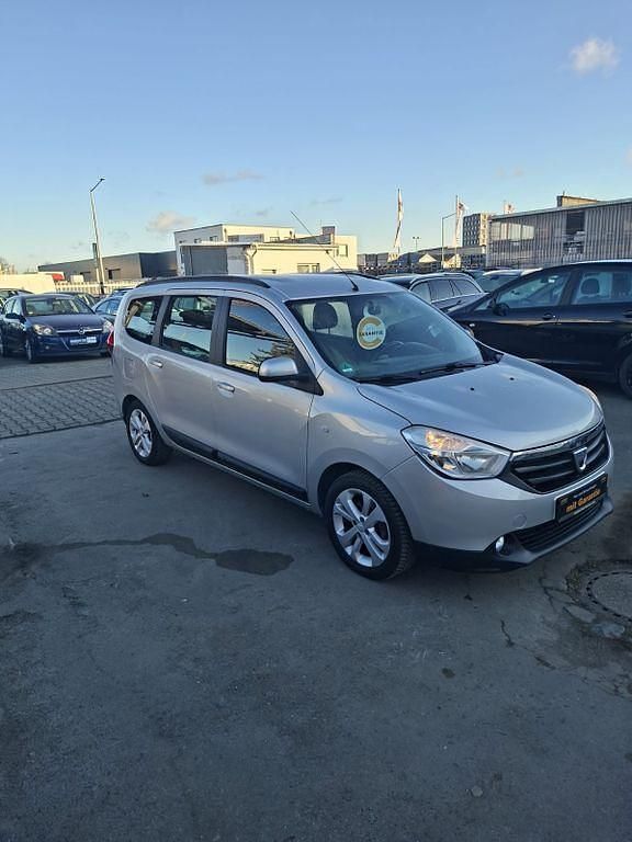 Gebraucht Dacia Lodgy Prestige 107 PS (78 kW) 2012 Grau Van / Kleinbus
