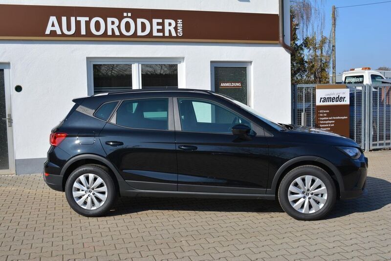 Schwarz Gebraucht 2023 Seat Arona Style SUV | 21.900 € (Fairer Preis) - Bild 1/4