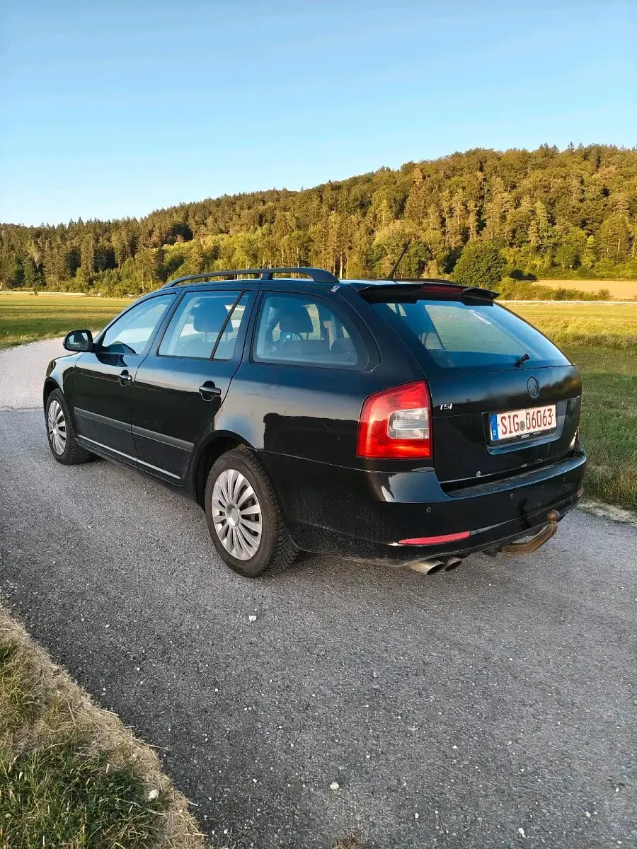 Gebraucht Skoda Octavia 2012 Schwarz Kombi