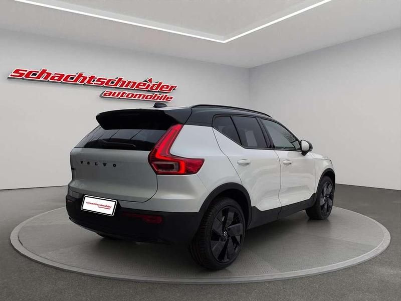 Neu Volvo EX40 Plus 185 kW (252 PS) 2025 Weiß SUV