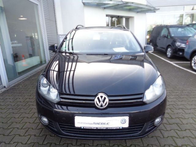 Gebraucht VW Golf VII Match 140 PS (102 kW) 2013 Schwarz metallic Kombi