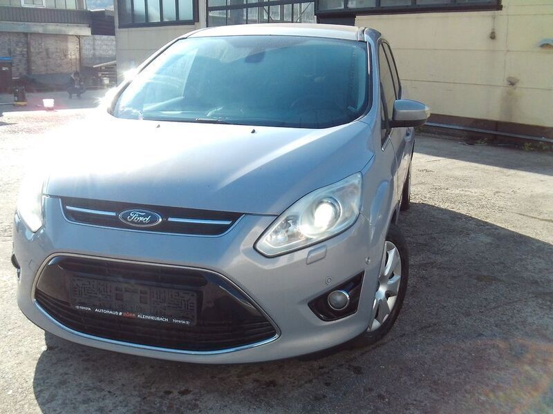 Gebraucht Ford Grand C-Max Titanium 116 PS (85 kW) 2011 Silber Van / Kleinbus