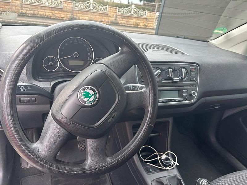 Gebraucht Skoda Citigo 60 PS (44 kW) 2012 Silber Kleinwagen