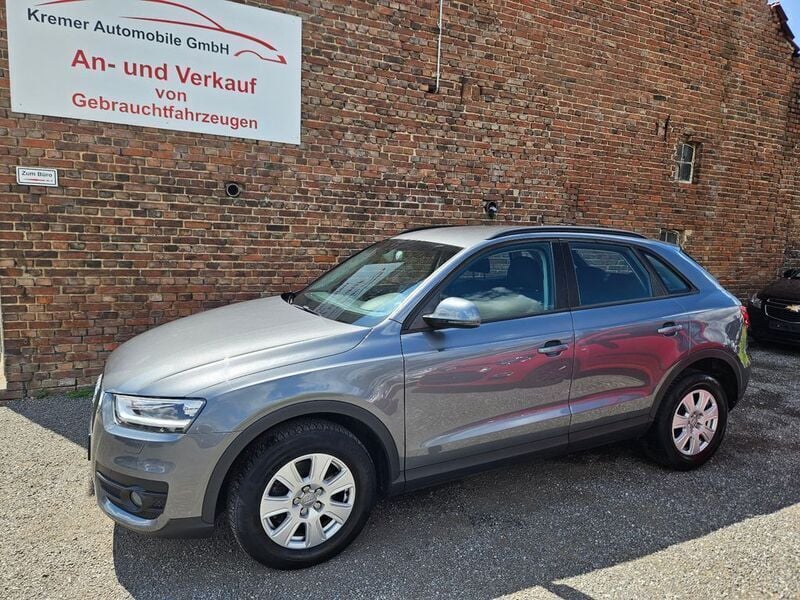 Grau Gebraucht 2013 Audi Q3 Sport SUV | 10.490 € (Guter Preis) - Bild 1/4