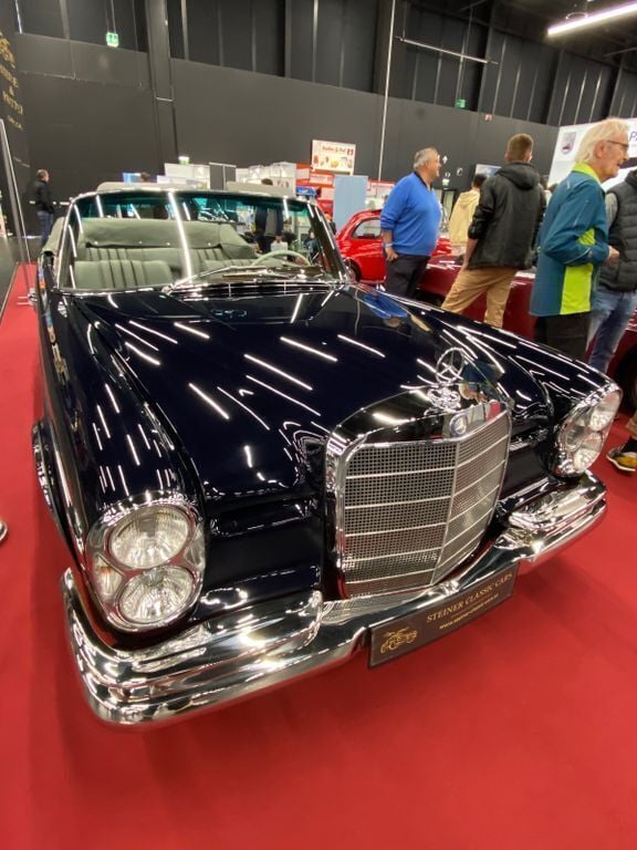 Gebraucht Mercedes W112 SE 170 PS (125 kW) 1965 Blau Cabrio
