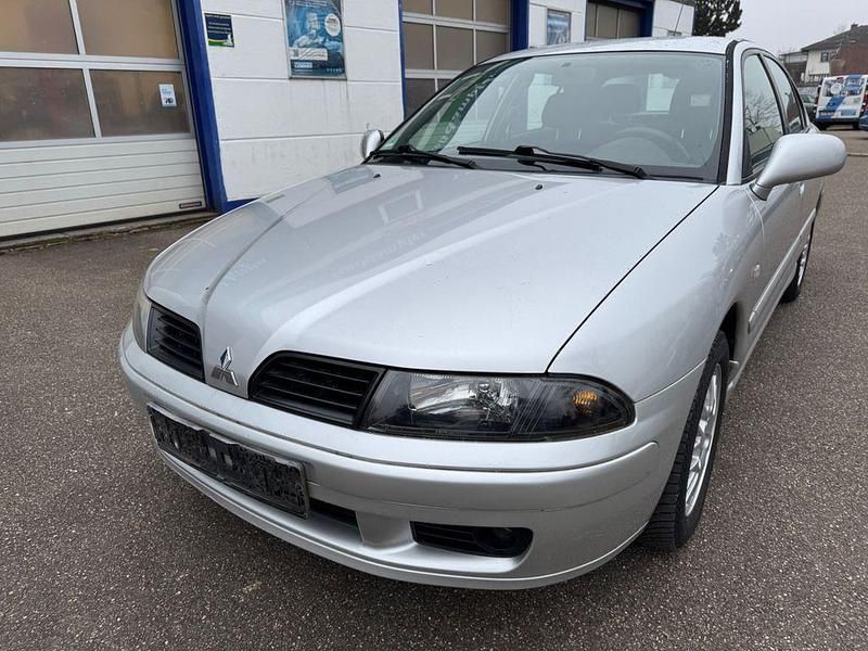 Gebraucht Mitsubishi Carisma 103 PS (75 kW) 2004 Silber Limousine