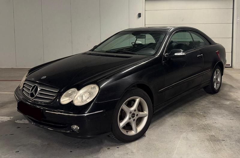 Gebraucht Mercedes CLK320 218 PS (160 kW) 2003 Schwarz Coupé