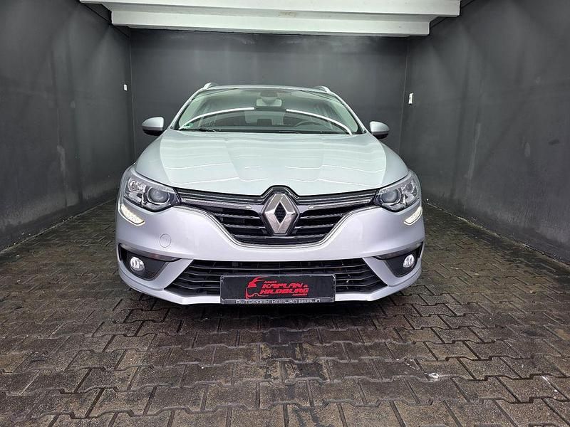 Gebraucht Renault Mégane IV 101 PS (74 kW) 2016 Silber Limousine
