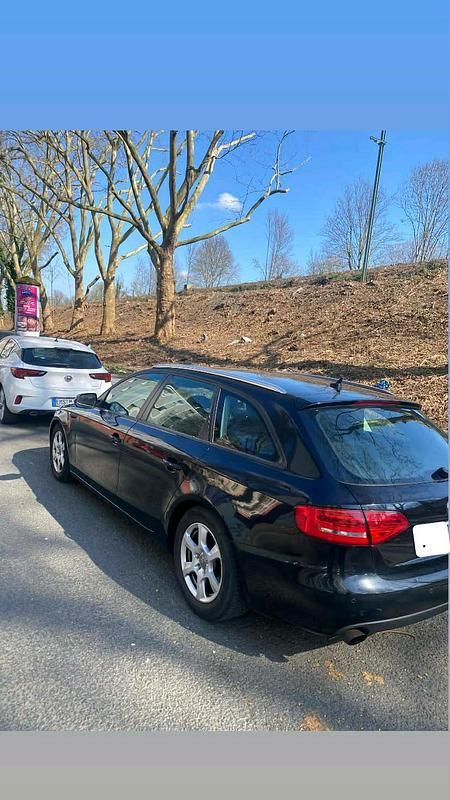 Gebraucht Audi A4 180 PS (132 kW) 2010 Schwarz Kombi