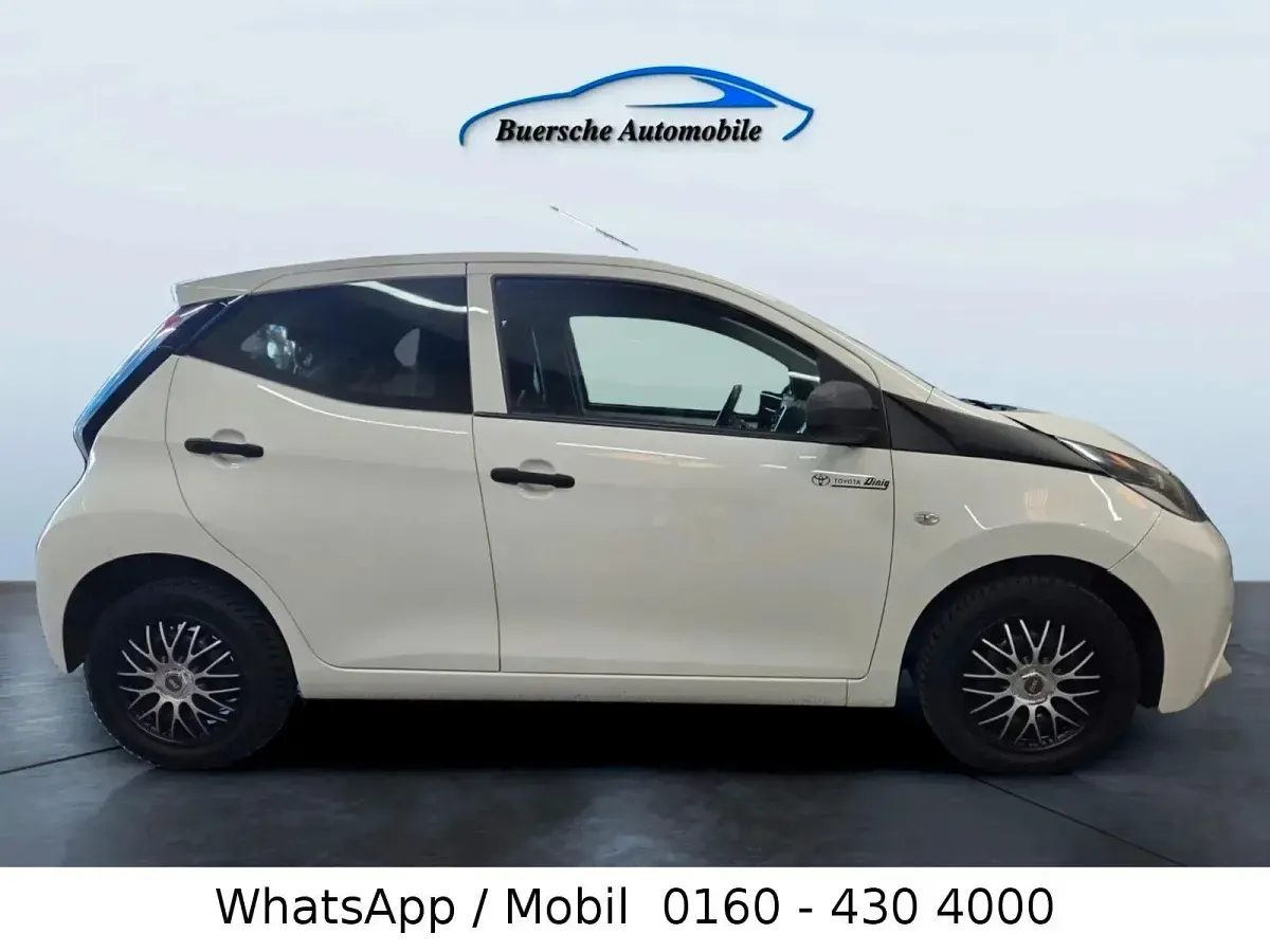 Gebraucht Toyota Aygo 69 PS (50 kW) 2018 Solid white Kleinwagen