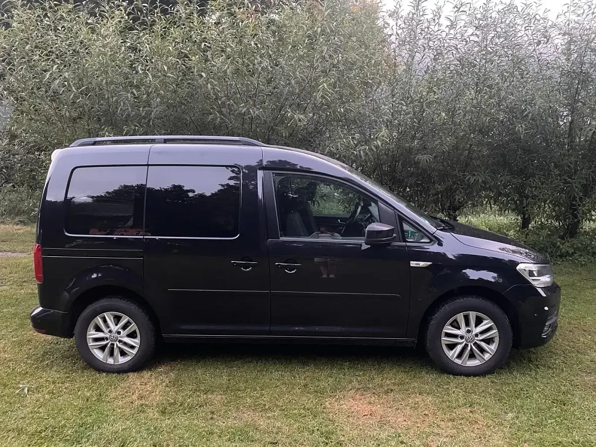 Gebraucht VW Caddy 2020 Schwarz Van / Kleinbus