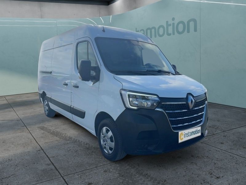 Schwarz Gebraucht 2021 Renault Master Komfort Van | 22.495 € (Etwas zu teuer) - Bild 1/3