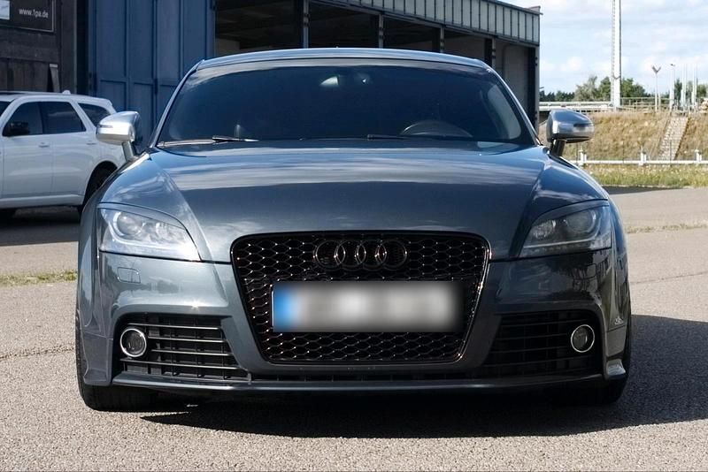 Grau Gebraucht 2008 Audi TTS Performance Coupé | 14.500 € (Fairer Preis) - Bild 1/4